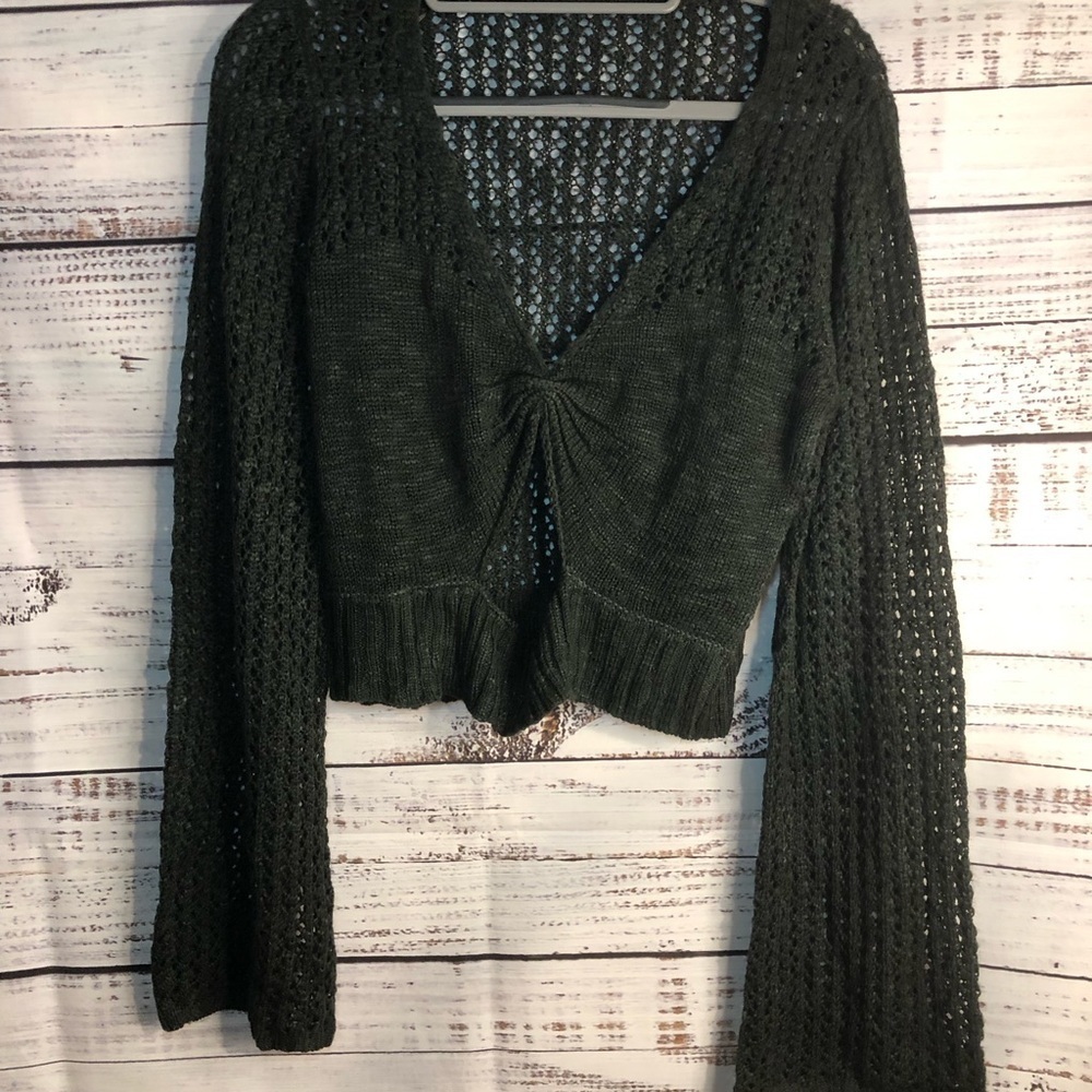 Chic Grey/Black Knit Sweater